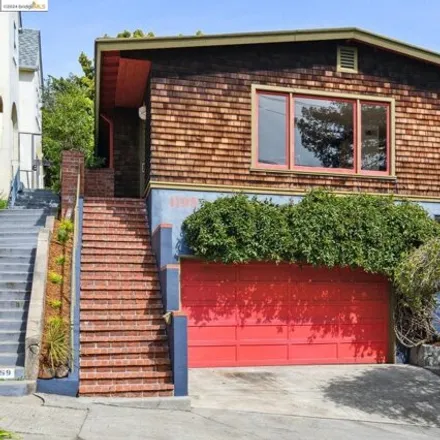 Buy this 2 bed house on 1195 Walnut Street in Berkeley, CA 94709