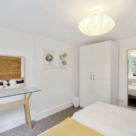 Image 5 - 43 Gower Street, London, WC1E 6HG, United Kingdom - Apartment for rent