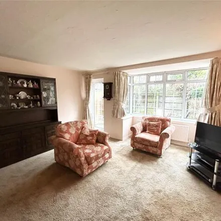 Image 7 - 14 Kensington Close, Nottingham, NG9 6GR, United Kingdom - House for sale