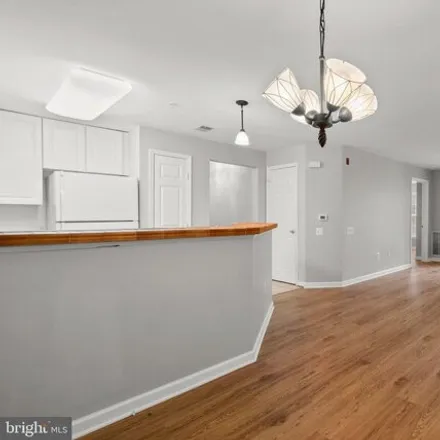 Image 8 - 18792 Sparkling Water Drive, Germantown, MD 20874, USA - Condo for sale