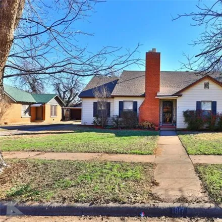 Buy this 3 bed house on 1831 Sycamore Street in Abilene, TX 79602