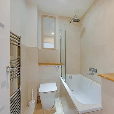 Image 5 - Denning Road, London, NW3 1ST, United Kingdom - Apartment for sale