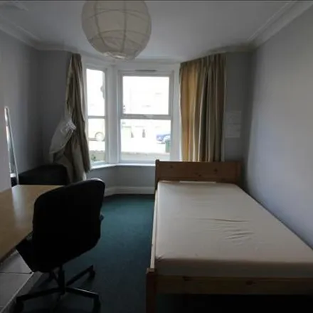 Image 2 - 59 Livingstone Road, Bevois Mount, Southampton, SO14 6WL, United Kingdom - Apartment for rent