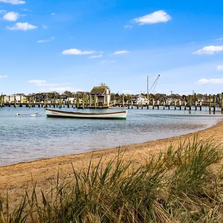 Image 2 - 97 Third Street North, Jerneganville, Edgartown, MA 02557, USA - Apartment for rent