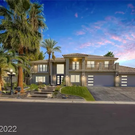 Buy this 6 bed house on 2020 Loro Court in Las Vegas, NV 89117