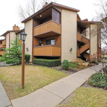 Buy this 2 bed condo on The Orchard Of Countrywoods Condominiums in 6862 Countrywoods Circle, Cottonwood Heights