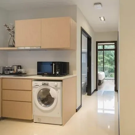 Rent this 2 bed apartment on Singapore in Singapore Road, Gravesend NSW 2401