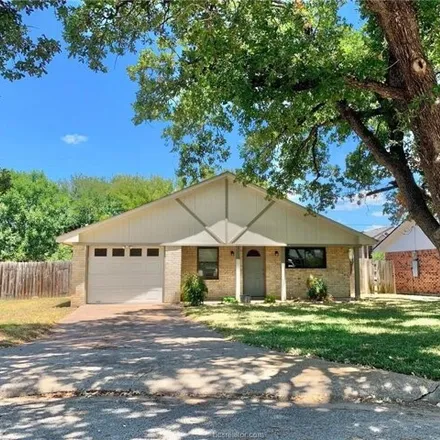 Rent this 3 bed house on 3101 Heatherwood Drive in Bryan, TX 77801