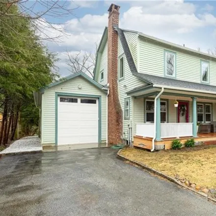 Buy this 4 bed house on 115 Montgomery Street in Village of Rhinebeck, Dutchess County