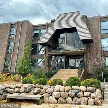 Image 1 - Waterford Court South, Edina, MN 55436, USA - Condo for sale