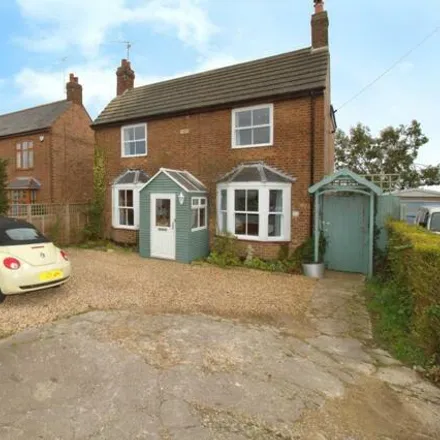 Buy this 4 bed house on Peterborough Road in Farcet, PE7 3BH