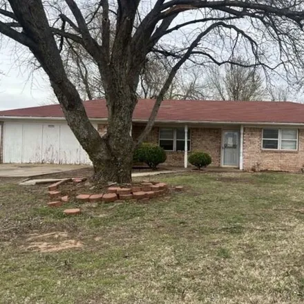 Buy this 3 bed house on 1230 Harper Road in Grady County, OK 73018