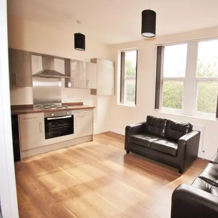 Rent this 4 bed duplex on Ash Road in Leeds, LS6 3JF