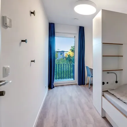 Rent this 1 bed room on Rathenaustraße 27 in 12459 Berlin, Germany