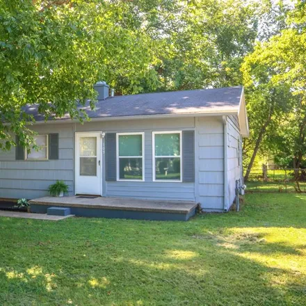 Buy this 3 bed house on 109 Grandview Drive in Hopkinsville, KY 42240