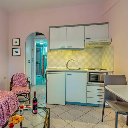 Image 5 - Εθνικής Αντιστάσεως, Gazi Municipal Unit, Greece - Apartment for rent