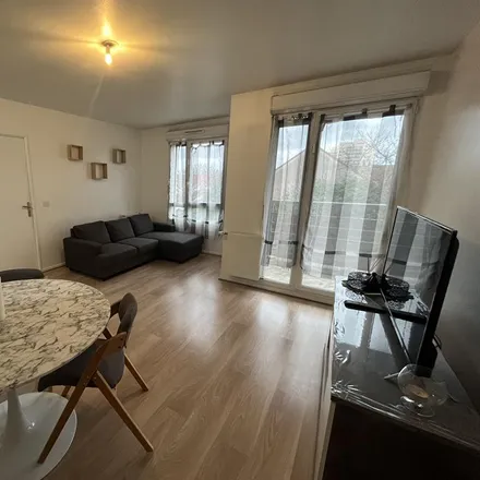 Rent this 1 bed room on 25 c Boulevard Decauville in 91000 Évry-Courcouronnes, France