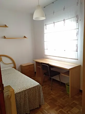 Image 5 - Madrid, Avenida de Portugal, 26, 28933 Móstoles - Apartment for rent