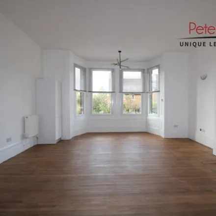 Image 3 - 48 Frognal, London, NW3 6AG, United Kingdom - Loft for rent
