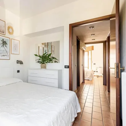 Rent this 4 bed house on Porto Santa Margherita in Via Alvise Cà da Mosto, 30021 Caorle VE