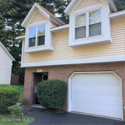 Image 2 - 4011 Chaucer Place, Guilderland, NY 12159, USA - Townhouse for rent