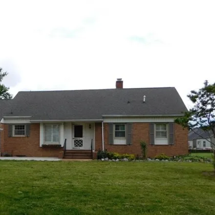 Rent this 3 bed house on 216 Apple Valley Road in Frederick County, VA 22602