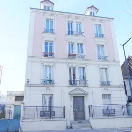 Image 2 - 2 Avenue du Bois, 92700 Colombes, France - Apartment for rent