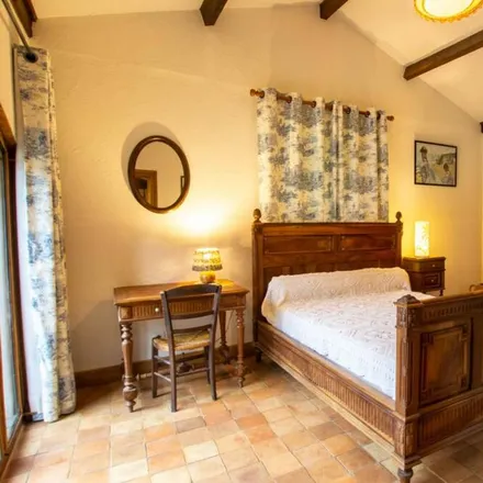 Rent this 1 bed townhouse on 24220 Castels et Bézenac