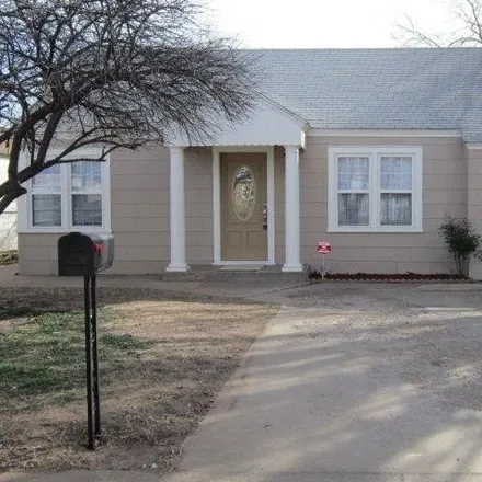 Rent this 3 bed house on 1863 22nd Street in Lubbock, TX 79411