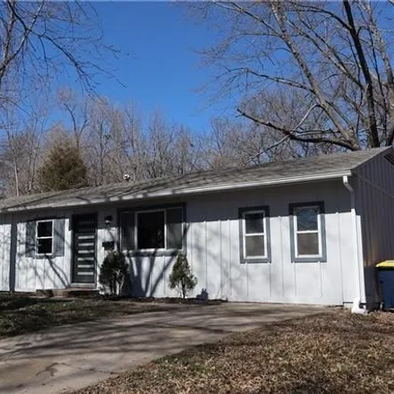 Buy this 4 bed house on 8222 East 110th Street in Kansas City, MO 64134