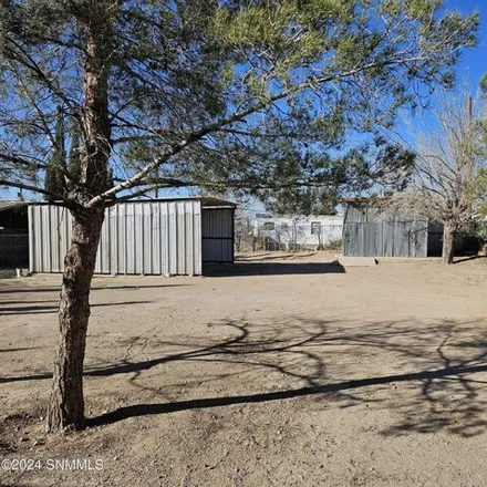 Image 4 - 1221 Lincoln Street, Anthony, NM, NM 88021, USA - House for sale