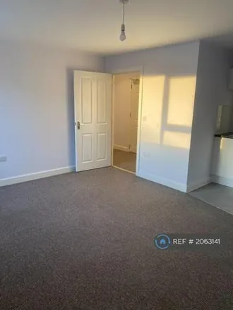 Image 4 - Connells, Central Bletchley, Queensway, Bletchley, MK2 2FE, United Kingdom - Apartment for rent