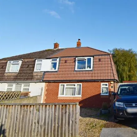 Buy this 3 bed duplex on Peartree Close in Bristol, BS13 9JJ