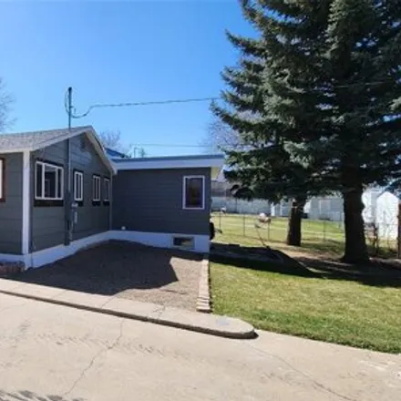 Image 1 - 2nd Street Southwest, Cut Bank, MT, USA - House for sale