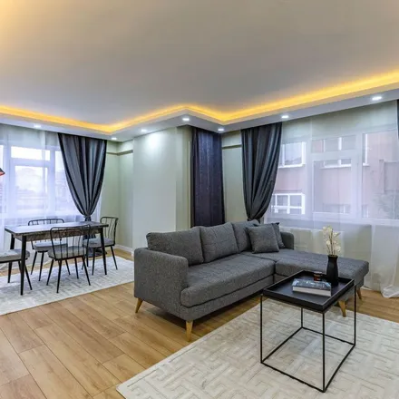 Rent this 3 bed apartment on Değirmen Yolu in 34840 Maltepe, Turkey
