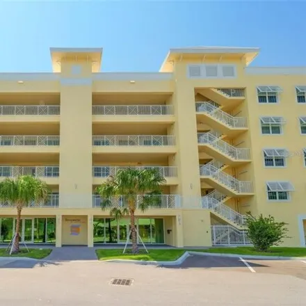 Buy this 3 bed condo on 272 Hidden Bay Drive in Osprey, Sarasota County