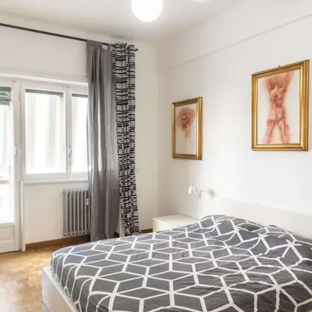 Image 4 - Via Pietro de Cristofaro, 00165 Rome RM, Italy - Apartment for rent