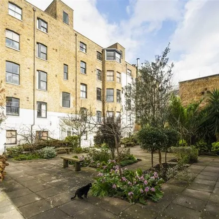 Image 5 - 388 Hackney Road, London, E2 9AQ, United Kingdom - Apartment for rent