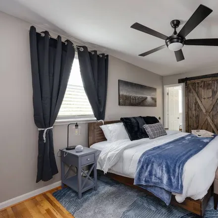 Rent this 3 bed house on Nashville-Davidson