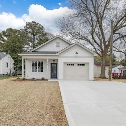 Buy this 3 bed house on 1019 Bane Ave in Henderson, North Carolina