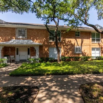 Rent this 3 bed condo on 6062 Averill Way in Dallas, TX 75225