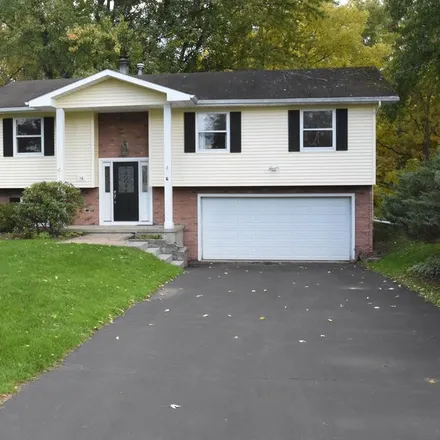 Buy this 3 bed house on 16 Carriage Circle in Big Flats, NY 14903