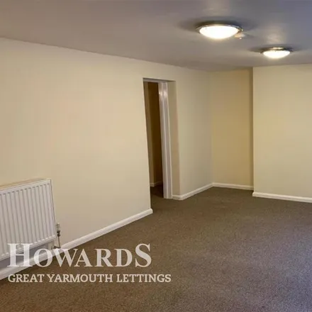 Image 7 - Saint George's Road, Great Yarmouth, NR30 2JR, United Kingdom - Apartment for rent