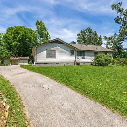 Buy this 3 bed house on 601 North Harrison Street in San Augustine, San Augustine County