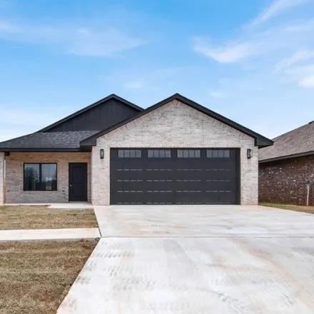 Buy this 3 bed house on 2100 Valley View Road in Weatherford, OK 73096