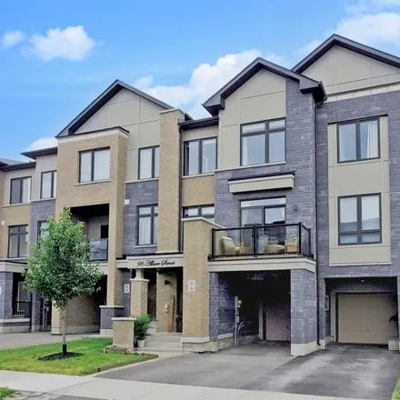 Buy this 3 bed townhouse on Vantage Loop in Newmarket, ON L3X 3G6