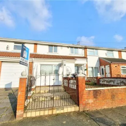 Buy this 3 bed townhouse on Field Lane in Sefton, L21 9LX