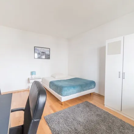 Rent this 1 bed apartment on 20 Rue de Londres in 67000 Strasbourg, France