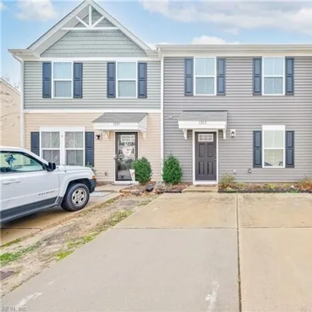 Buy this 3 bed house on 1202 Lakeview Cove in Smithfield, VA 23430