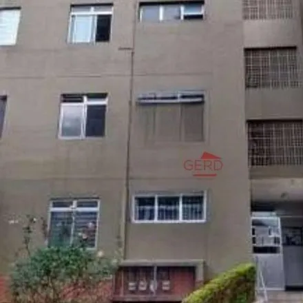 Buy this 2 bed apartment on Rua Cacique Tibiriçá in IAPI, Osasco - SP